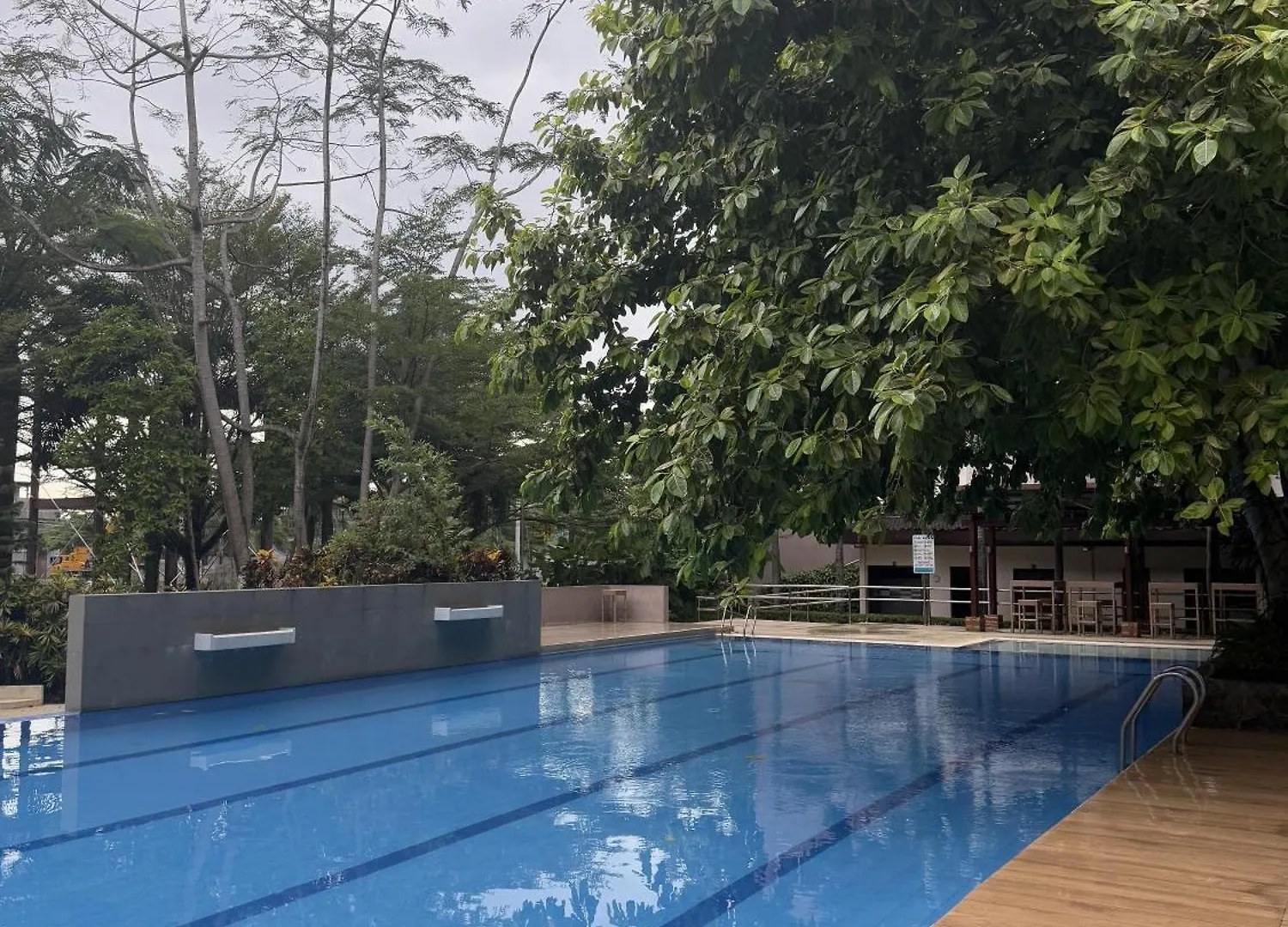 Apart-hotel Alder - One Bedroom Condo Unit With Balcony Davao City Filipinas